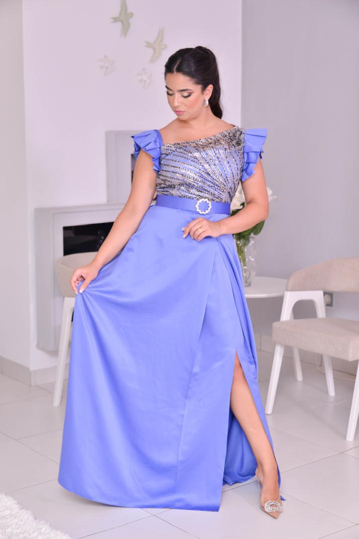 Camelia Bleu
